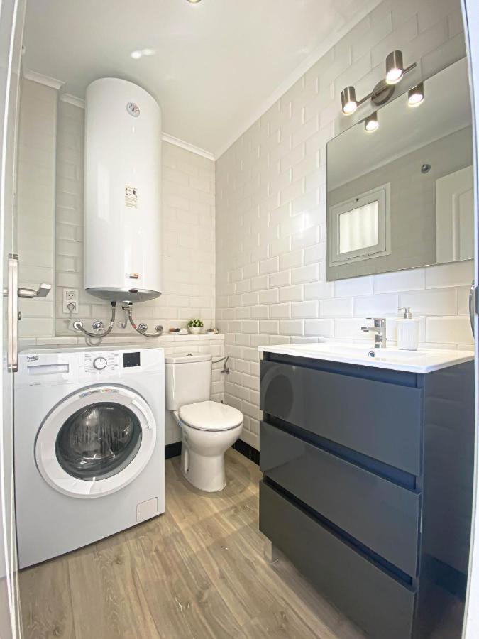 Small Oasis Nelson Mandela Apartment With Sea View, Two Bedrooms, Parking, Terrace And Pool マニルバ エクステリア 写真